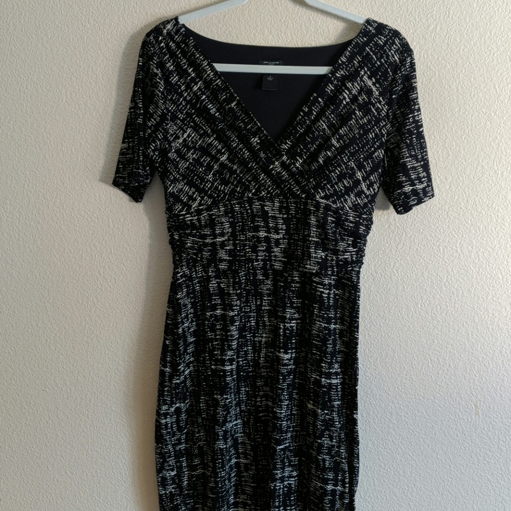 Ann Taylor short sleeved surplice dress